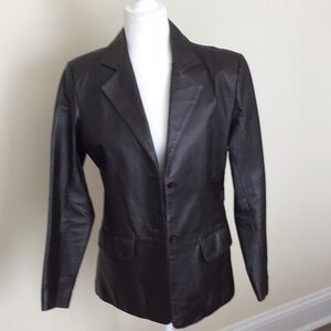 Chadwick’s brown leather jacket size 4  button closure used great condition